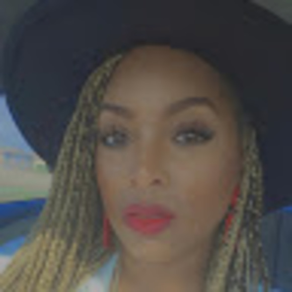 Meet your Posher, Chevymo - Picture 1 of 1